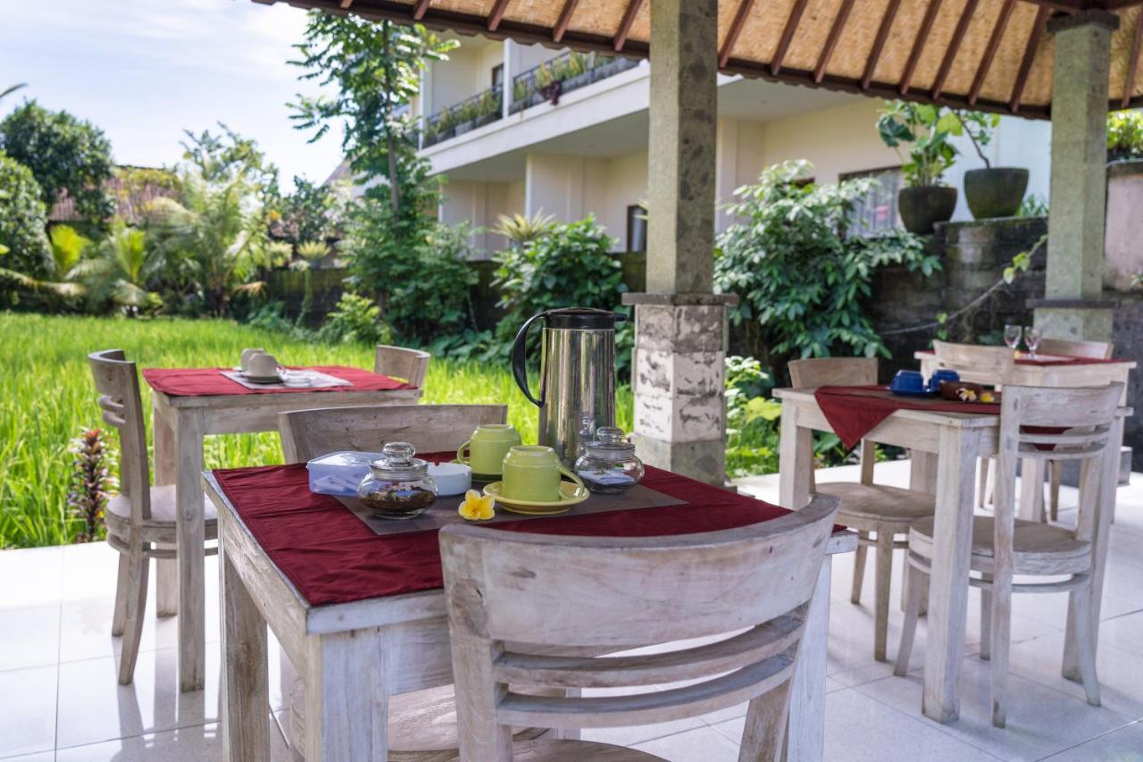 Adi Santia Bungalows Ubud  Exterior photo